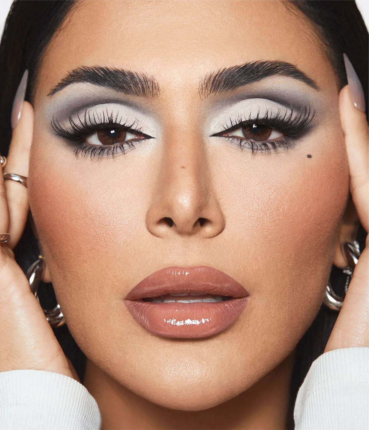 Huda Beauty Greige Creamy Obsessions Eyeshadow Palette