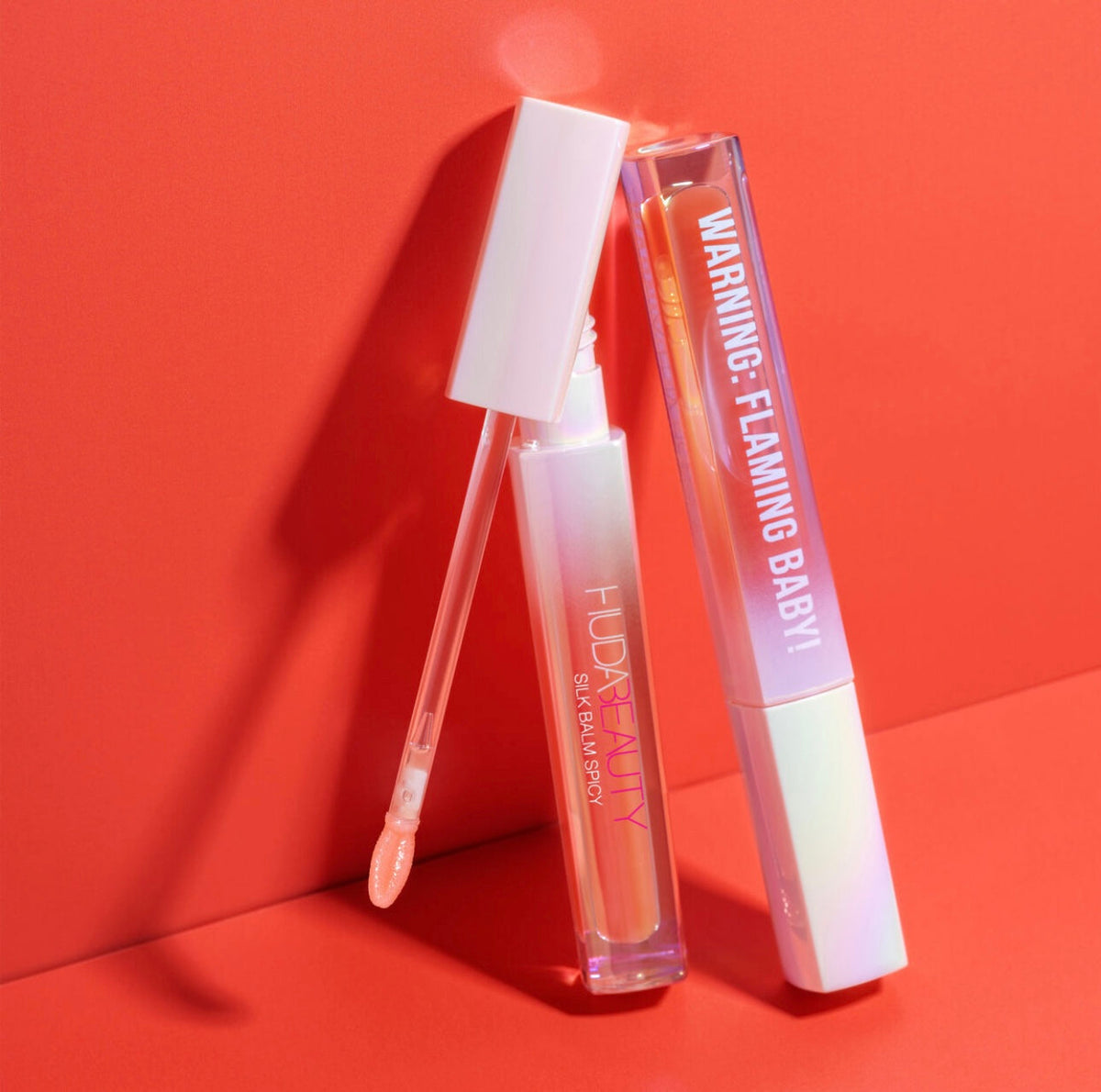 HUDA BEAUTY Silk Balm Spicy Thermo Plumping Lip Balm Fuego Full Size